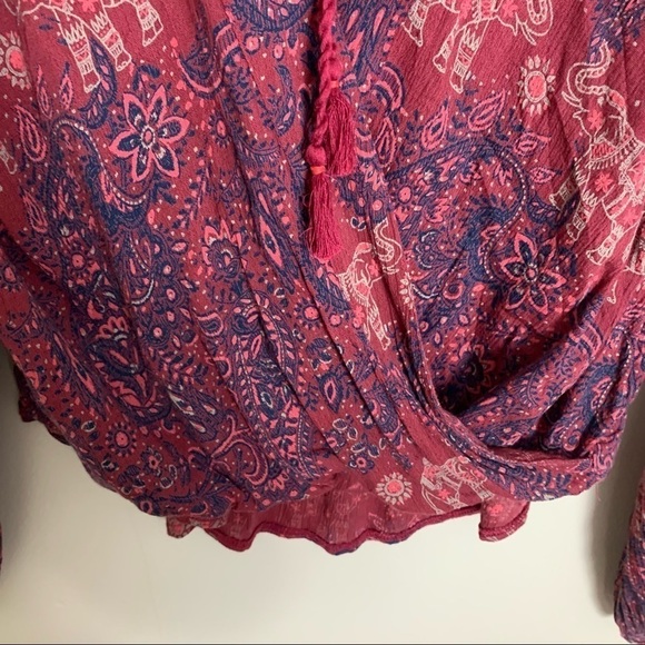 [Hollister] Small Red Elephant Boho Print Long Sleeve V-neck Faux Wrap Top - Picture 3 of 8